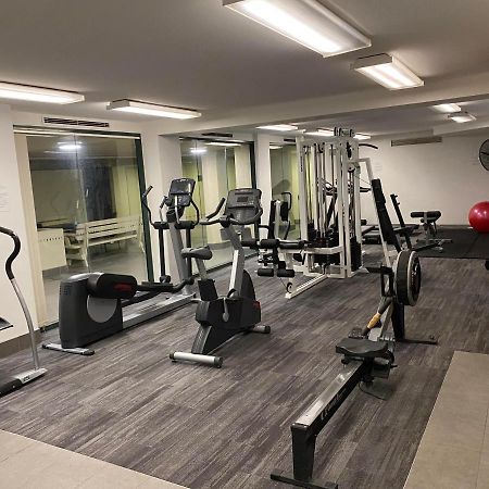 2 Bed 2 Bath Luxury Apartment In Braddon Canberra - Free Heated Pool, Gym, Parking Exteriör bild