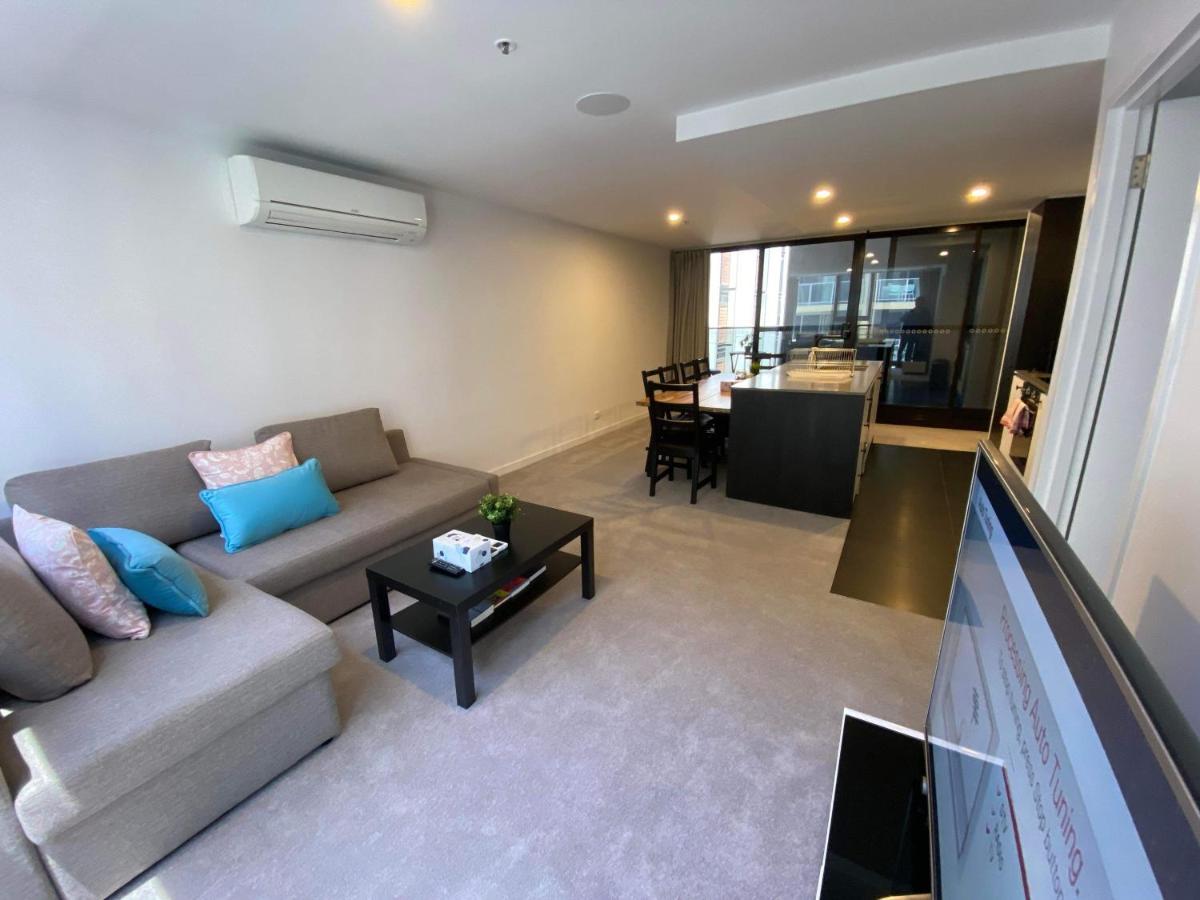 2 Bed 2 Bath Luxury Apartment In Braddon Canberra - Free Heated Pool, Gym, Parking Exteriör bild
